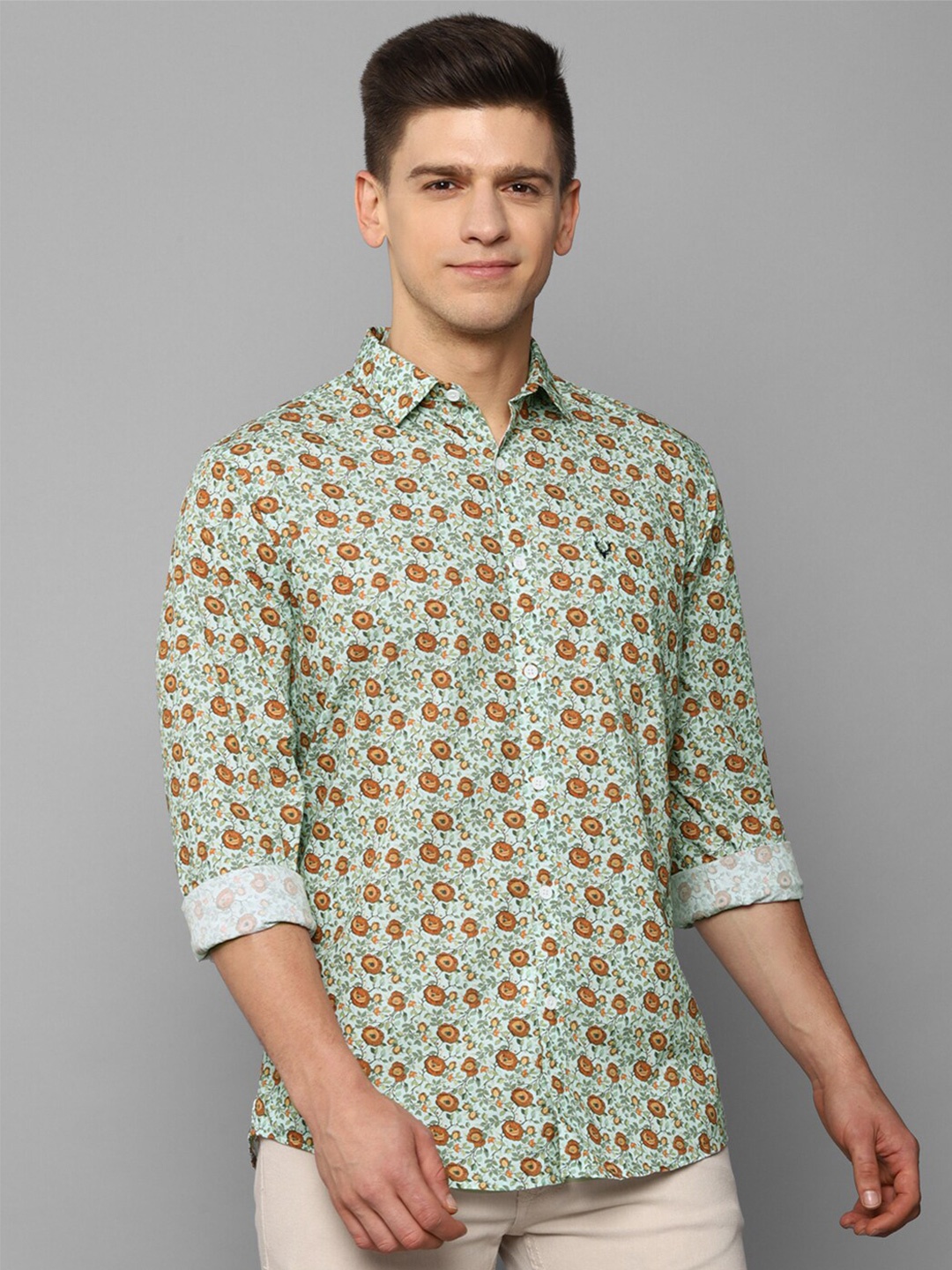 

Allen Solly Men Green Slim Fit Floral Printed Casual Shirt