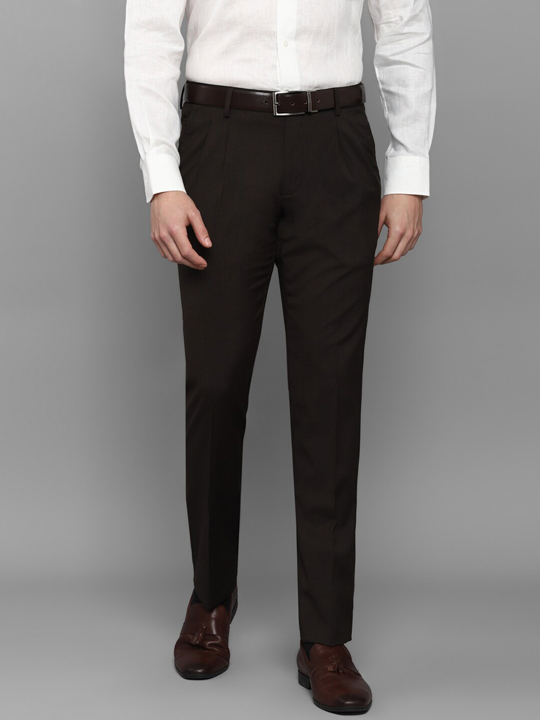 

Louis Philippe Men Black Pleated Trousers
