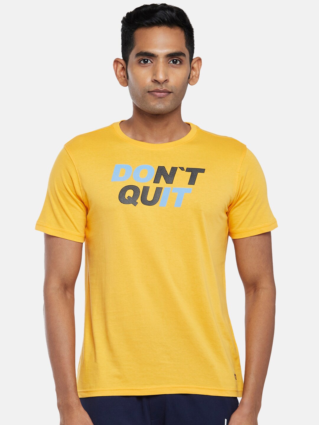 

Ajile by Pantaloons Men Mustard Yellow Typography Printed Slim Fit T-shirt