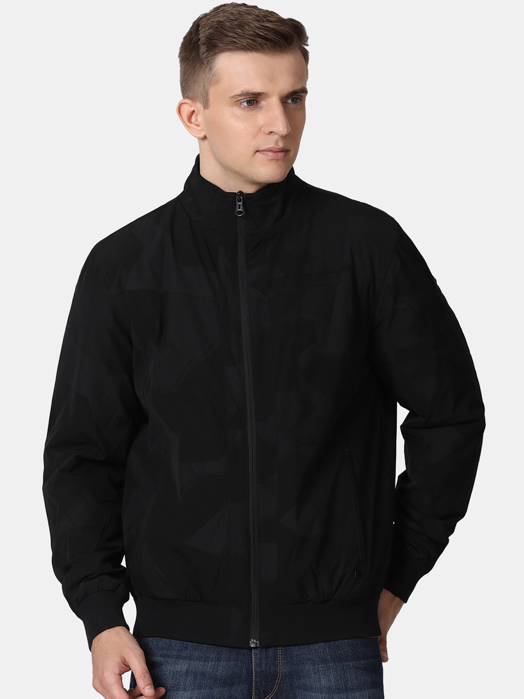 

t-base Men Black Geometric Windcheater Bomber Jacket