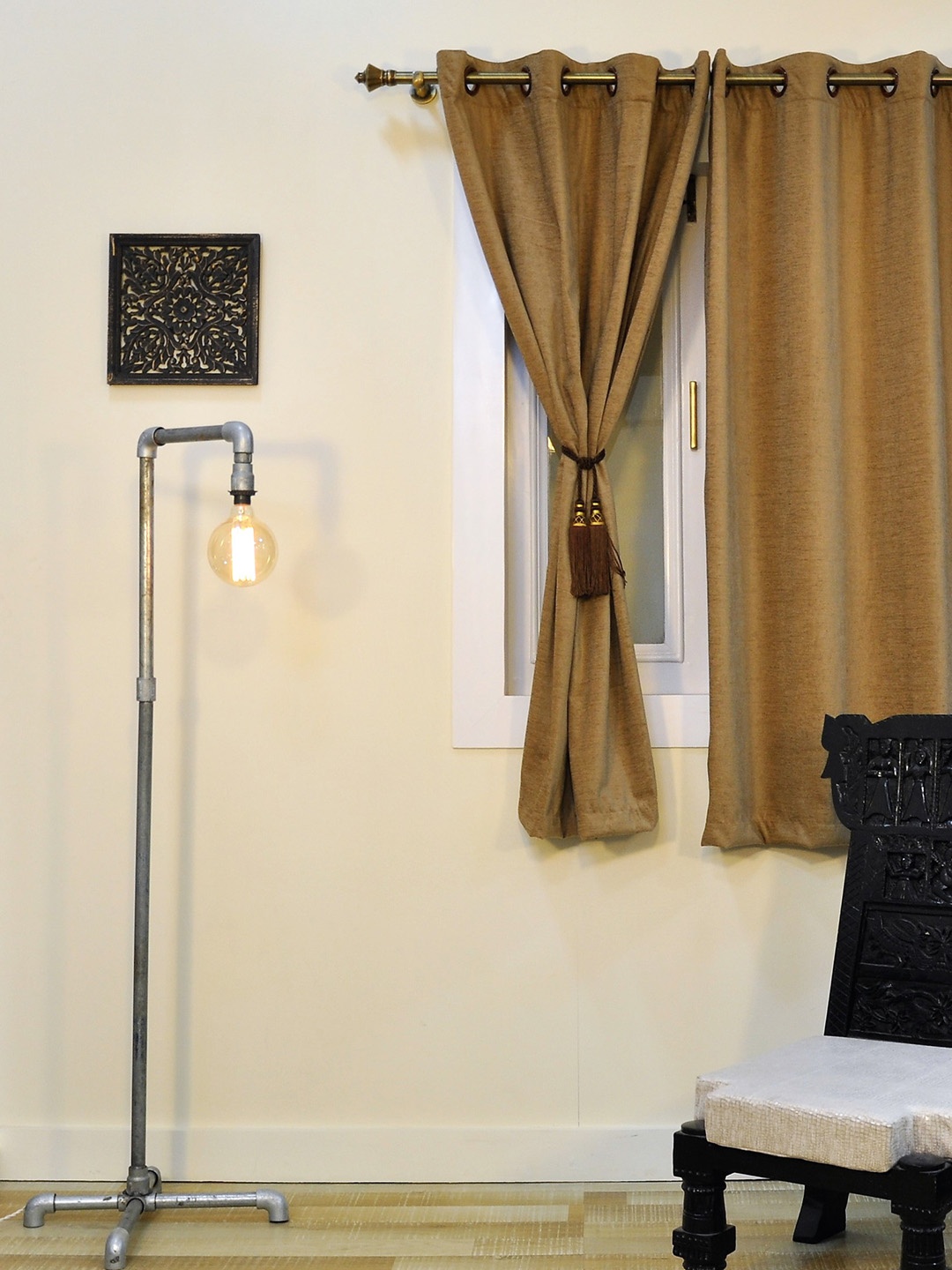 

Ariana Beige Single Regular Window Curtain