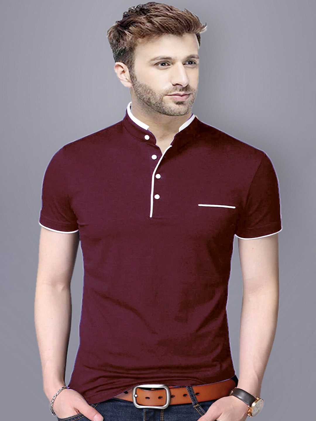 

REYA Men Maroon Mandarin Collar T-shirt