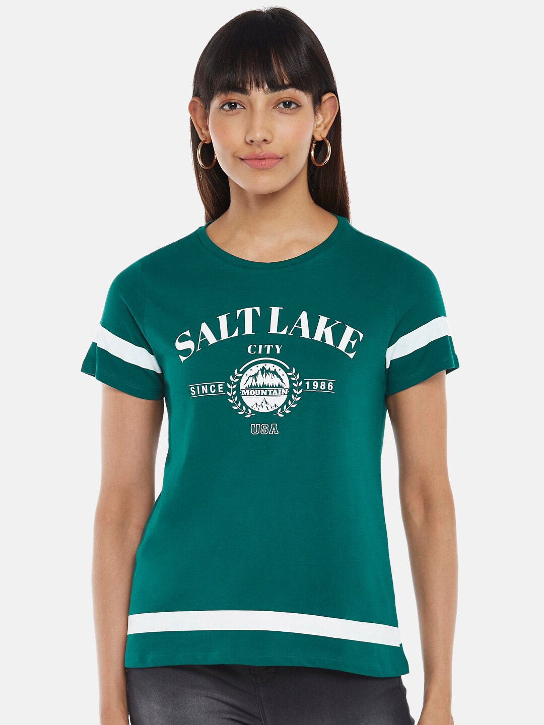 

People Women Green Typography Colourblocked T-shirt