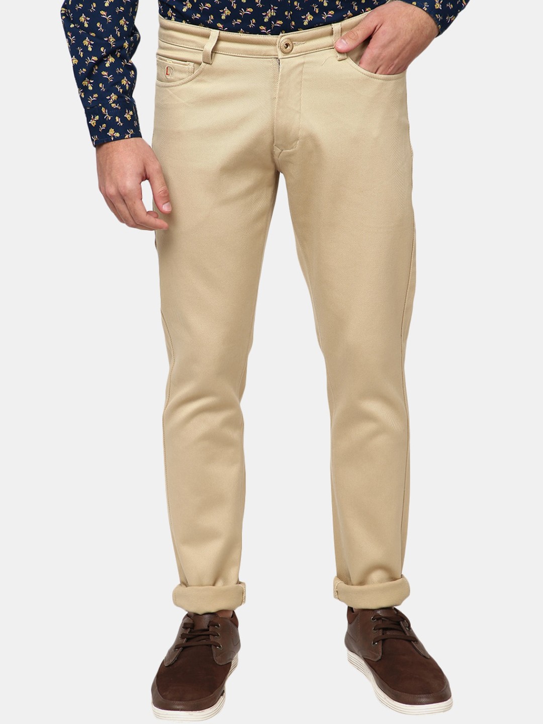 

V-Mart Men Khaki Chinos Trousers