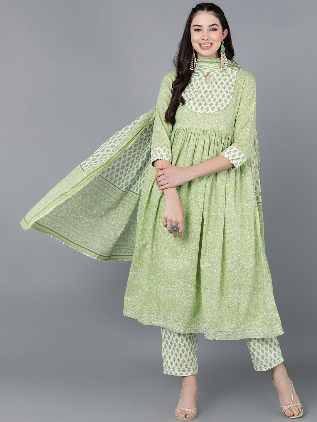 

AHIKA Women Green Printed Pleated Pure Cotton Kurti with Trousers