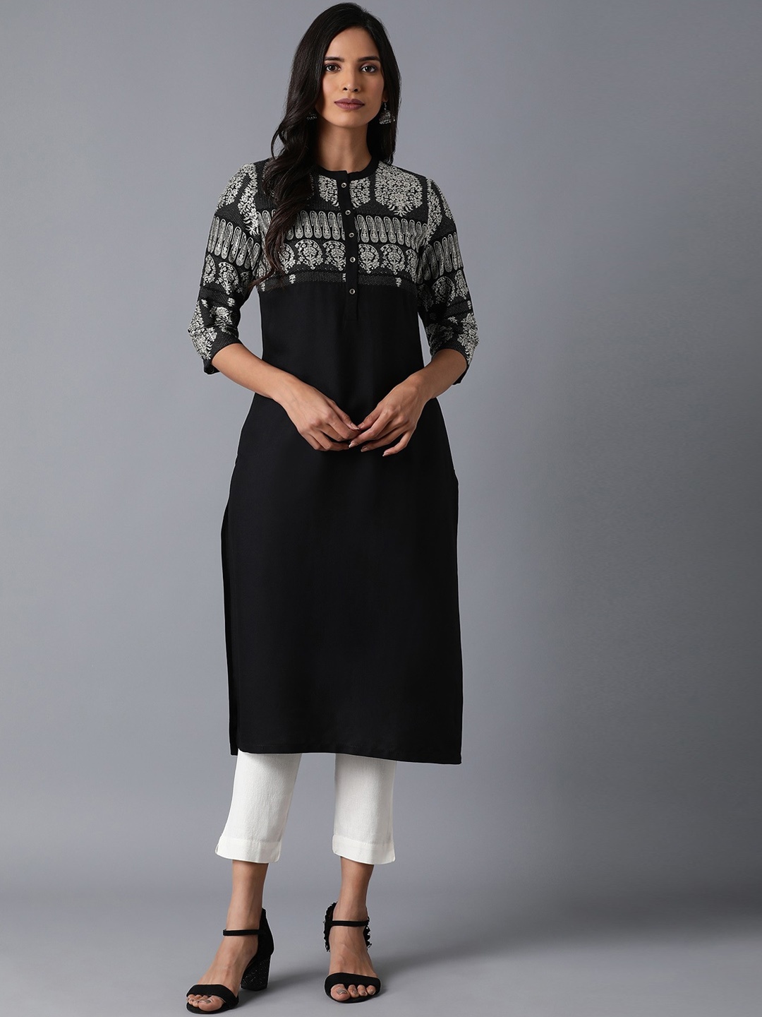 

W Women Black & White Geometric Yoke Design Thread Work Kurta