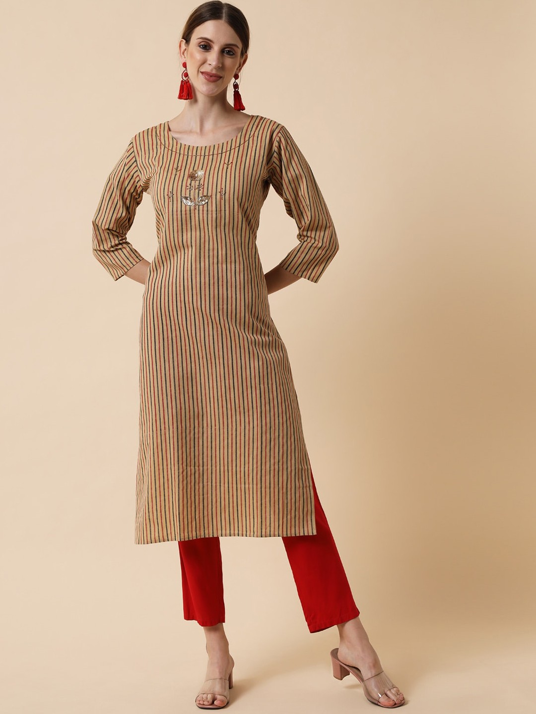 

Meeranshi Women Camel Brown Striped Kurta