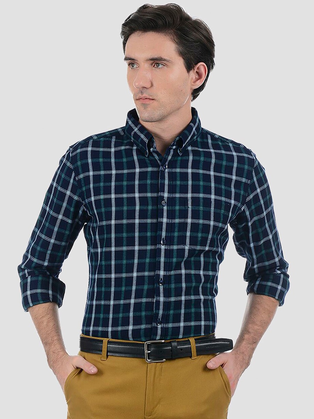 

LONDON FOG Men Blue Tartan Checks Checked Casual Shirt
