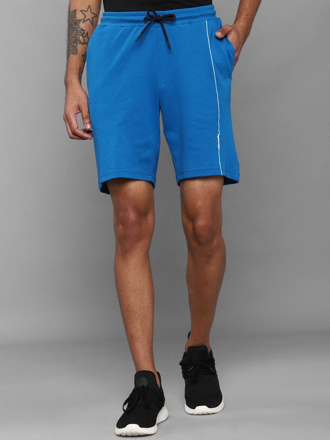 

Allen Solly Tribe Men Blue Slim Fit Sports Shorts