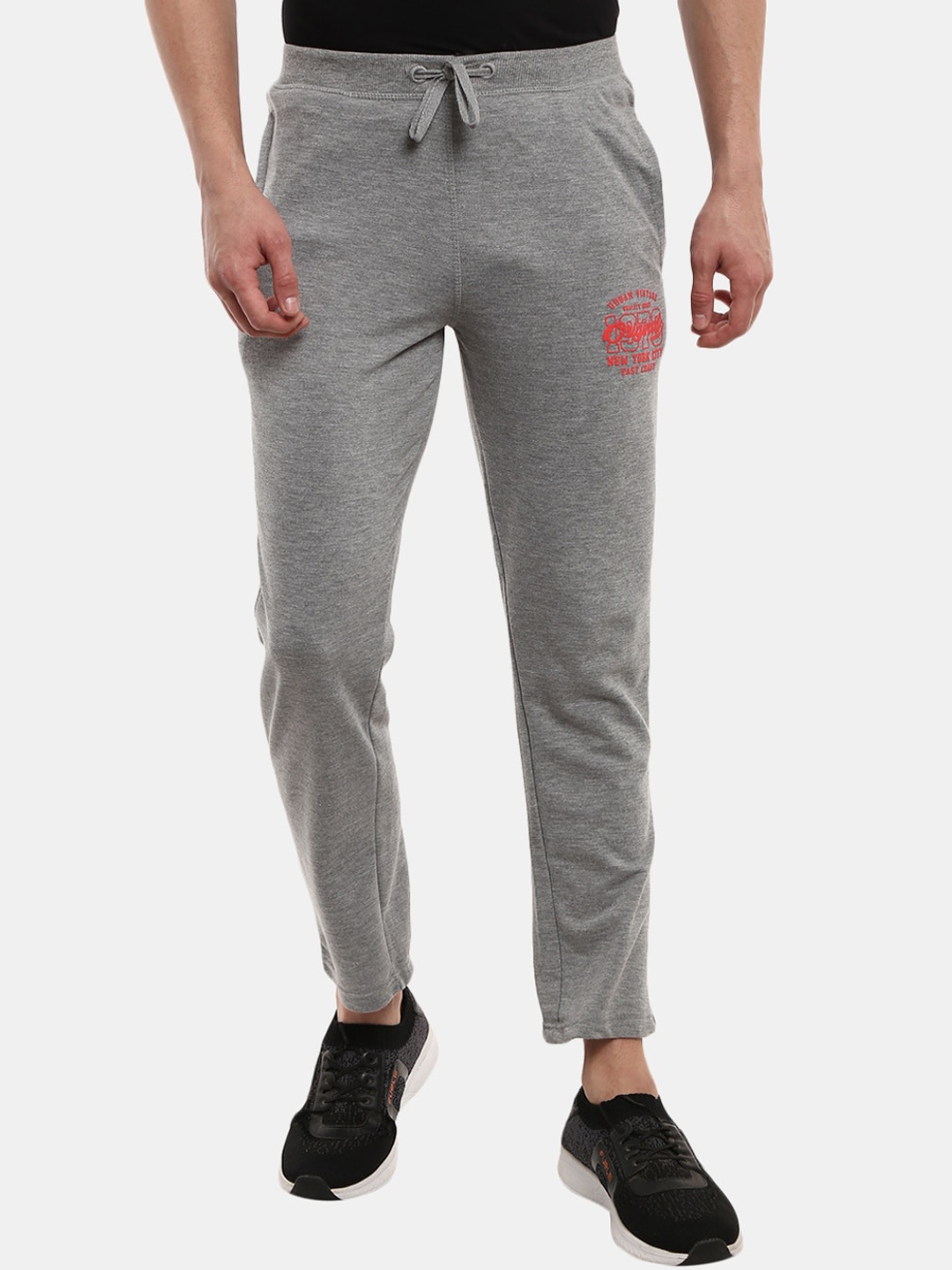 

V-Mart Men Grey Melange Solid Cotton Track Pant