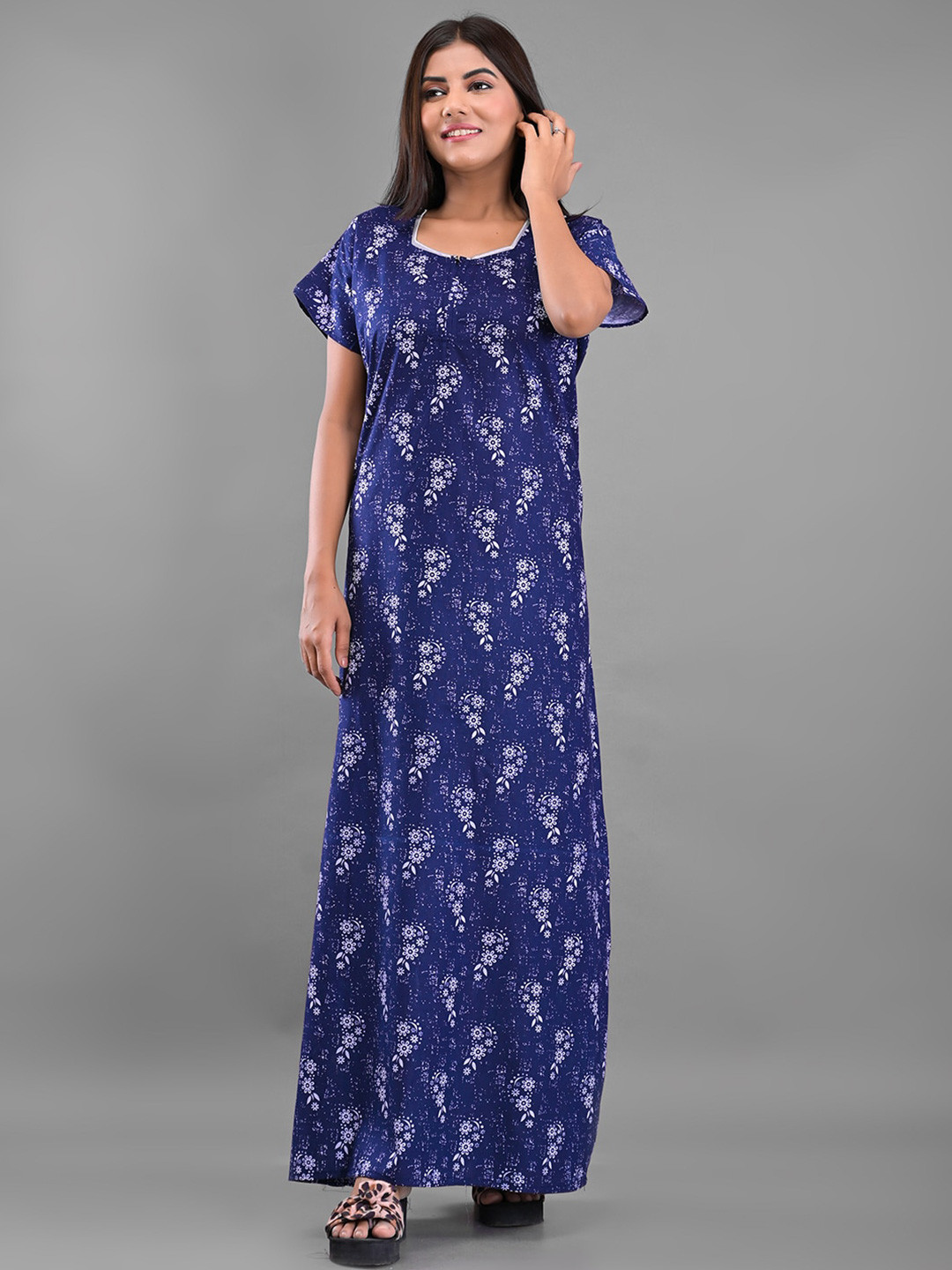 

Apratim Blue Printed Maxi Nightdress