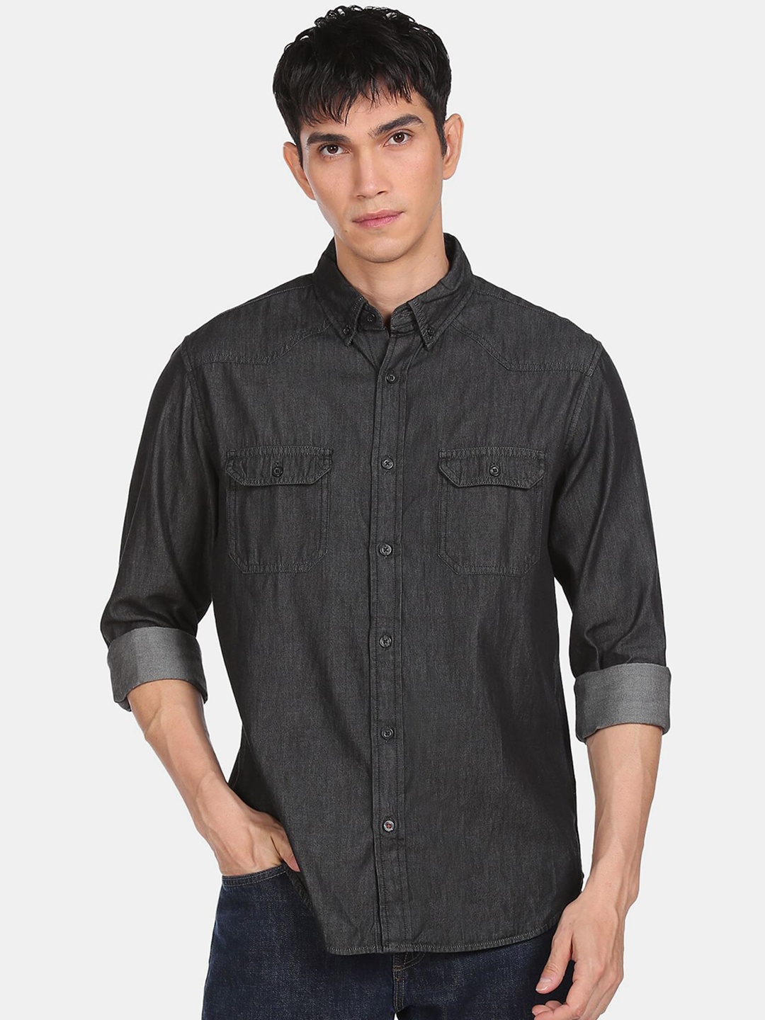 

Aeropostale Men Charcoal Grey Pure Cotton Button Down Collar Regular Fit Casual Shirt