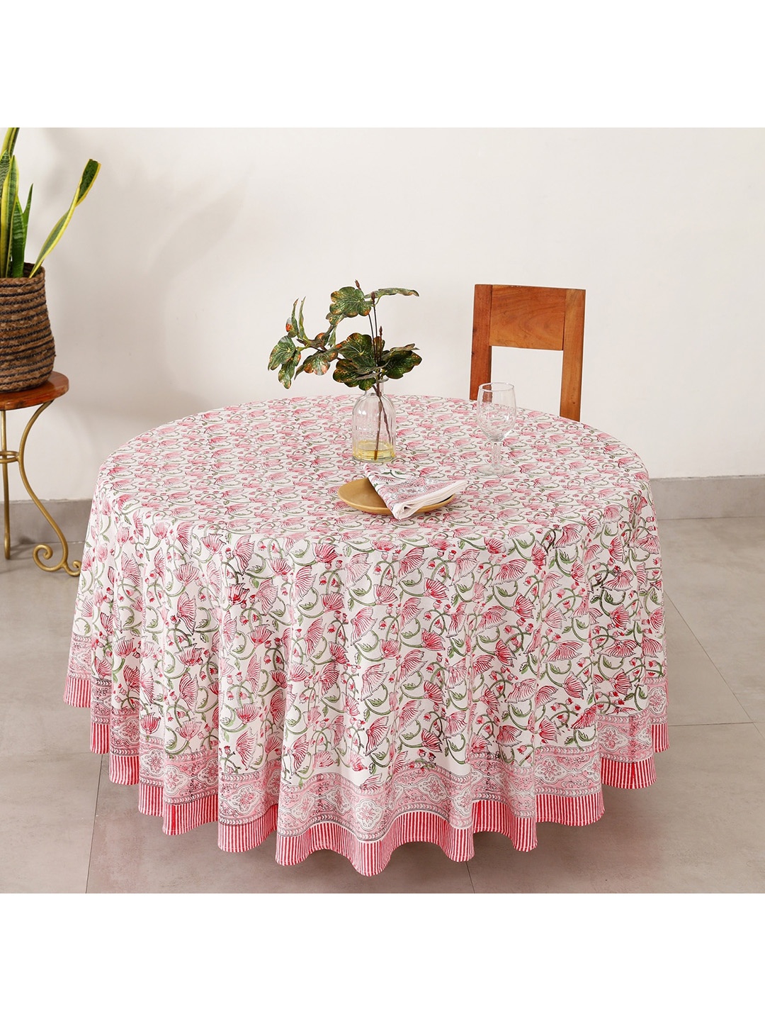 

HANDICRAFT PALACE White & Pink Floral Hand Block Printed Table Cover With 4 Napkins