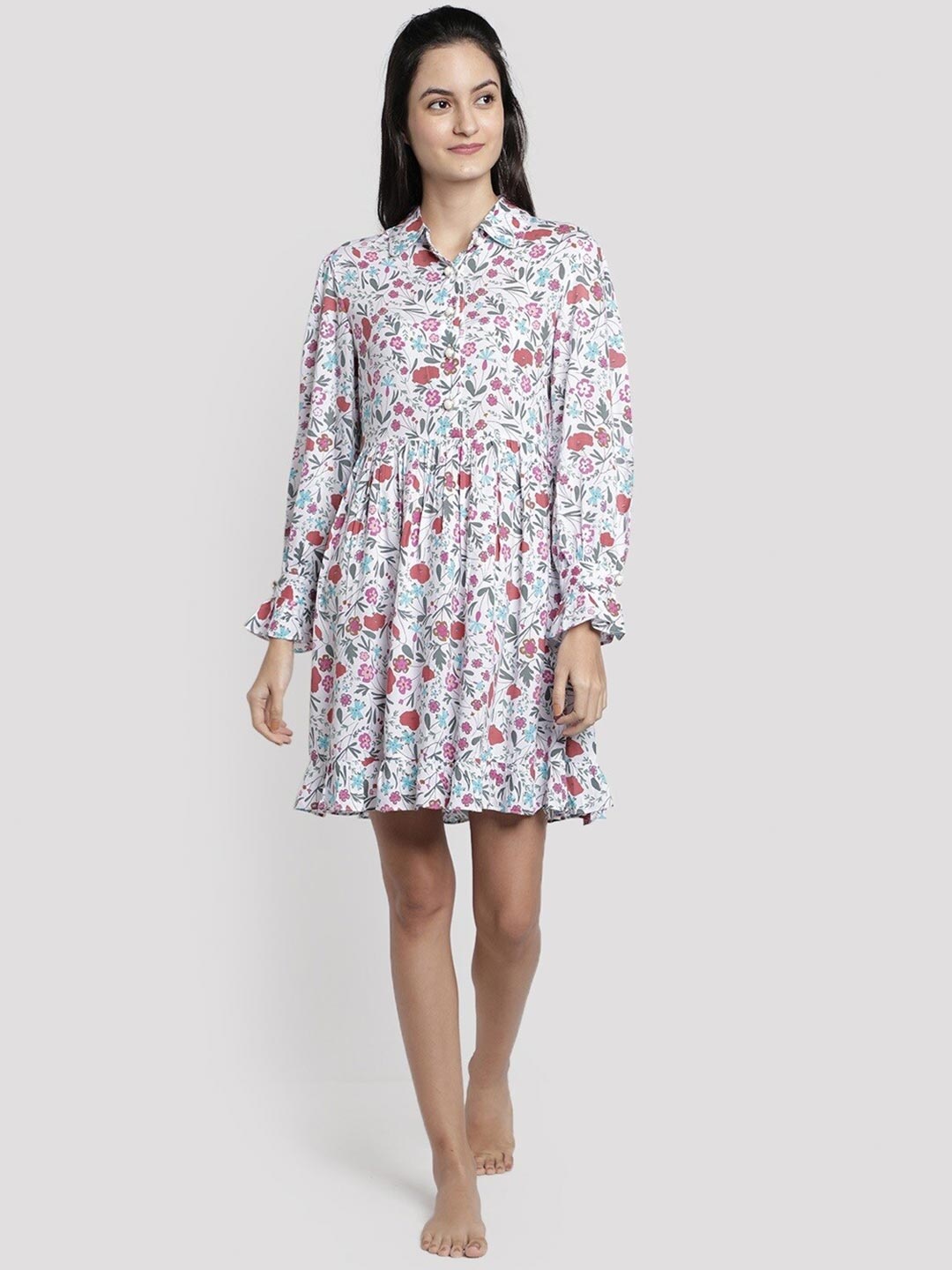 

DUSK ATTIRE Women White Floral Printed Nightdress