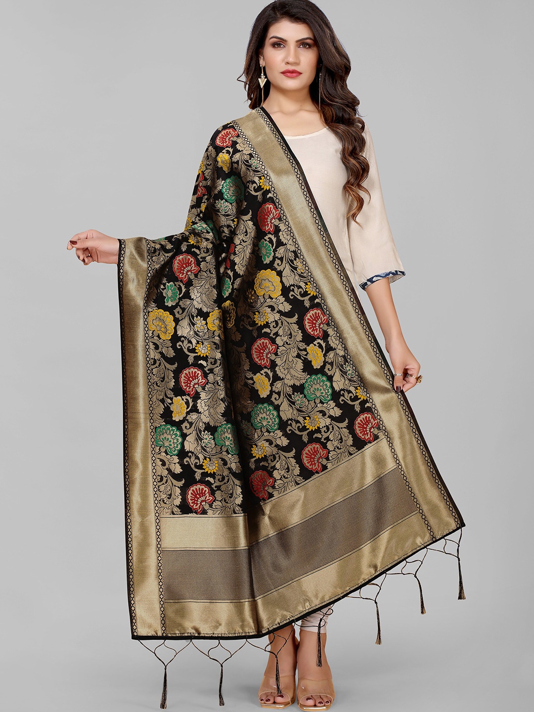 

Kasak Black & Gold-Toned Floral Woven Design Art Silk Dupatta