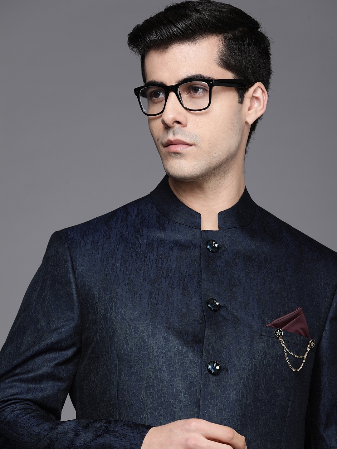 

Theme Men Navy Blue Solid Bandhgala Blazer