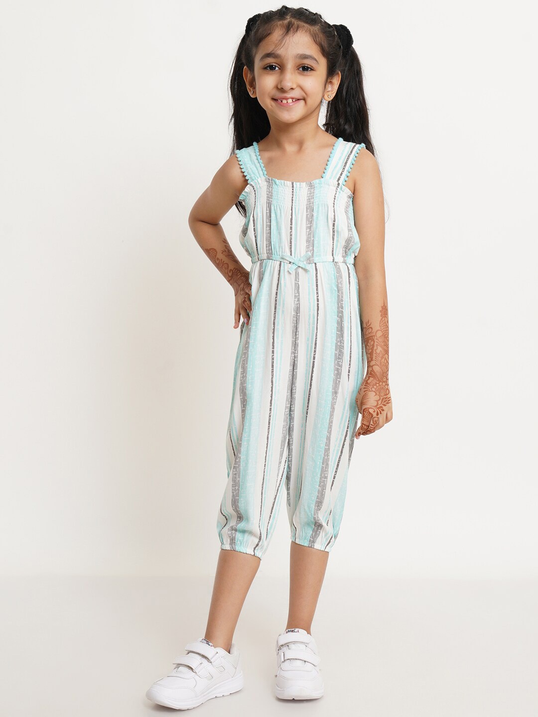 

Creative Kids Girls Blue & White Printed Smocked Basic Jumpsuit