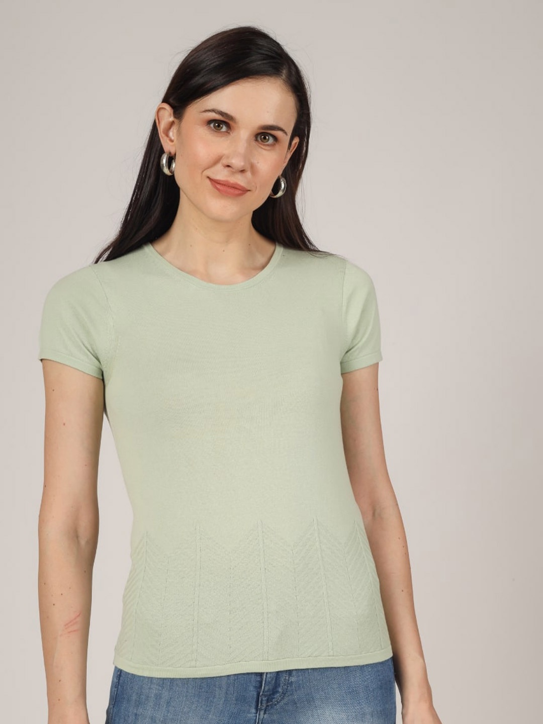 

The Label Bar Women Green & zephyr blue Raw Edge T-shirt