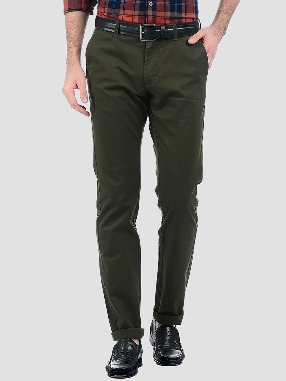 

LONDON FOG Men Green Low-Rise Trousers