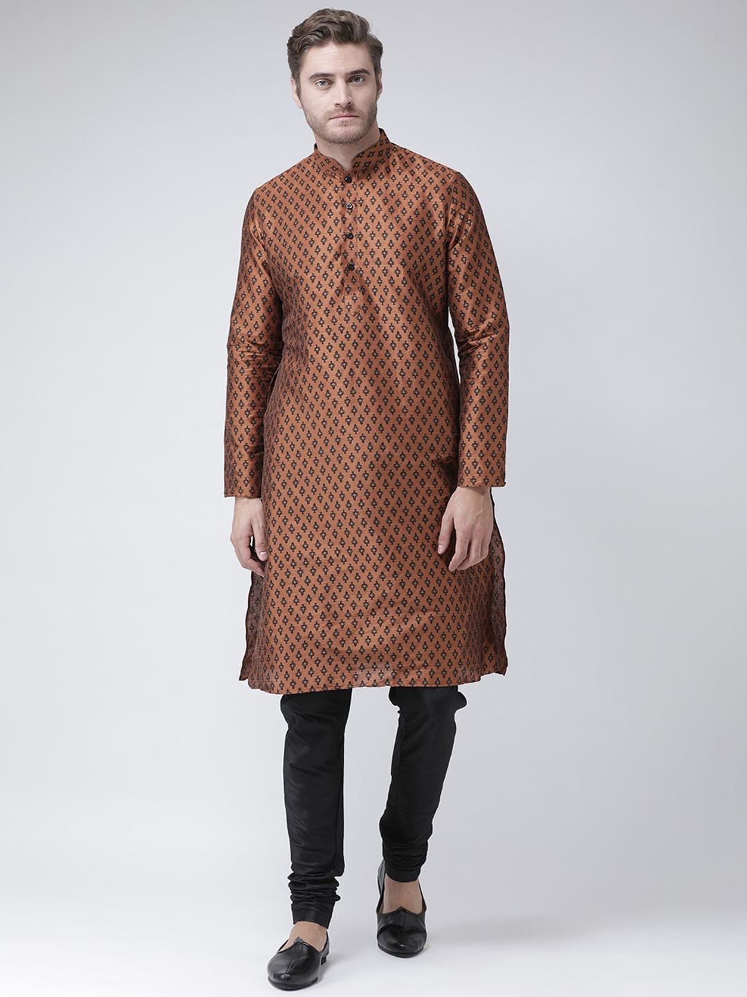 

DEYANN Men Copper-Toned Ethnic Motifs Dupion Silk Kurta with Churidar