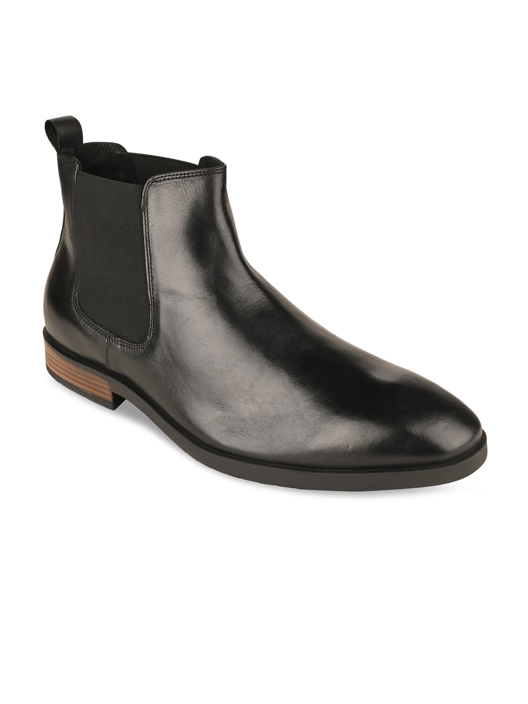 

Regal Men Black Solid Leather Boots