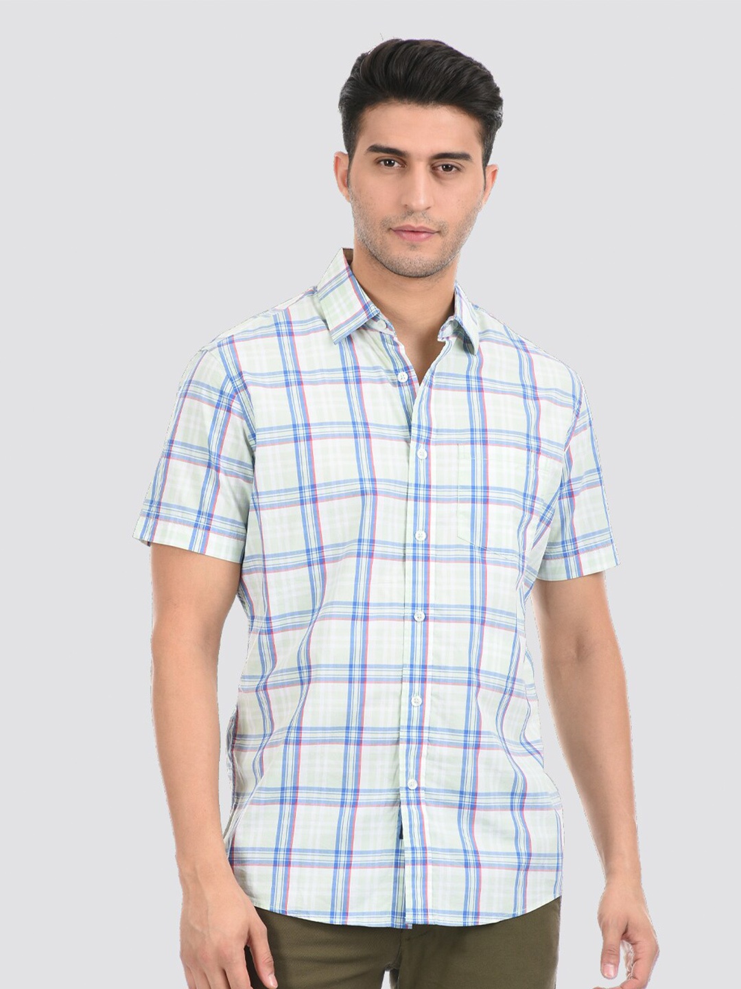 

LONDON FOG Men White & Blue Tartan Checked Casual Shirt