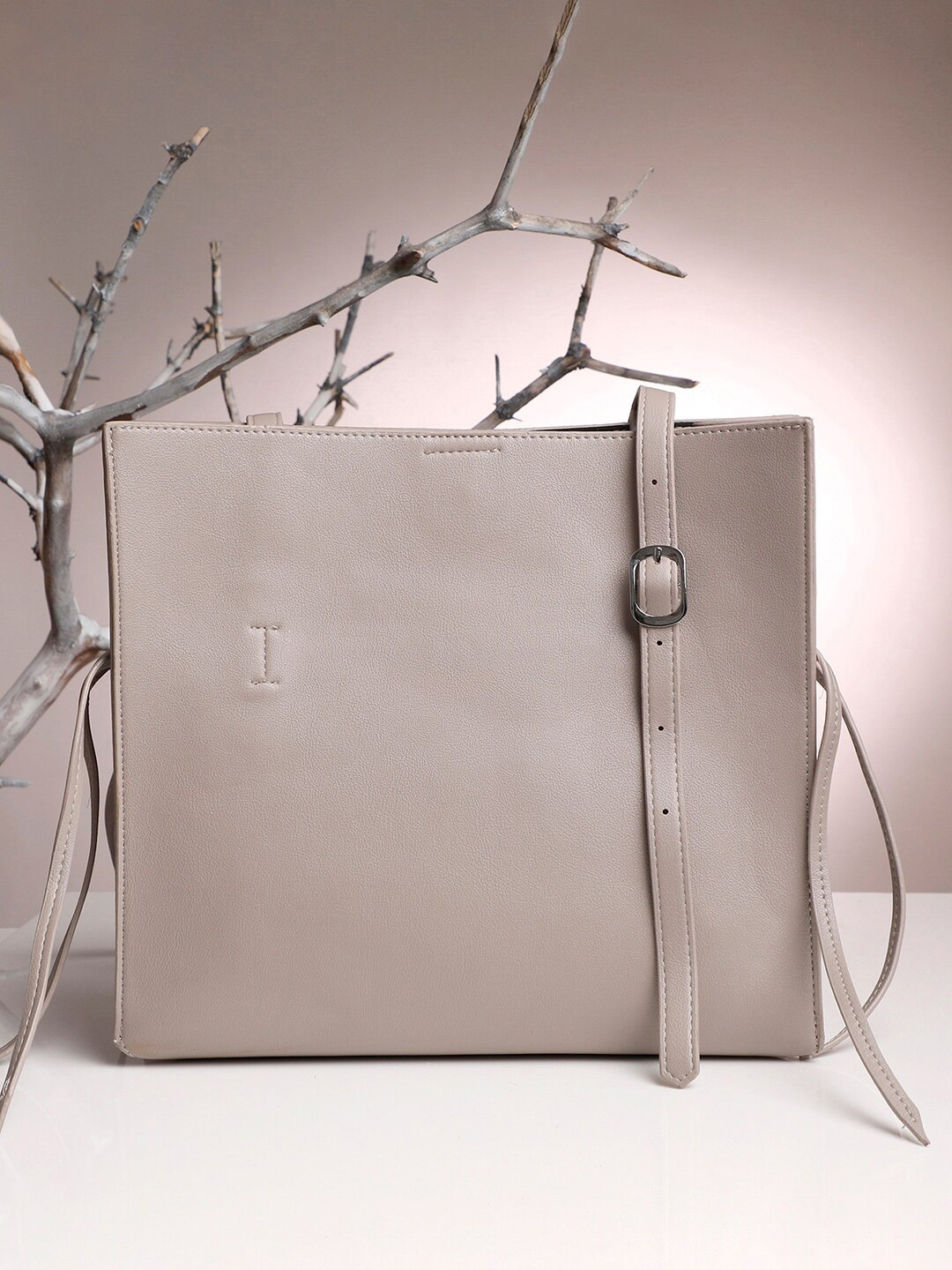 

HAUTE SAUCE by Campus Sutra Beige Shopper Shoulder Bag