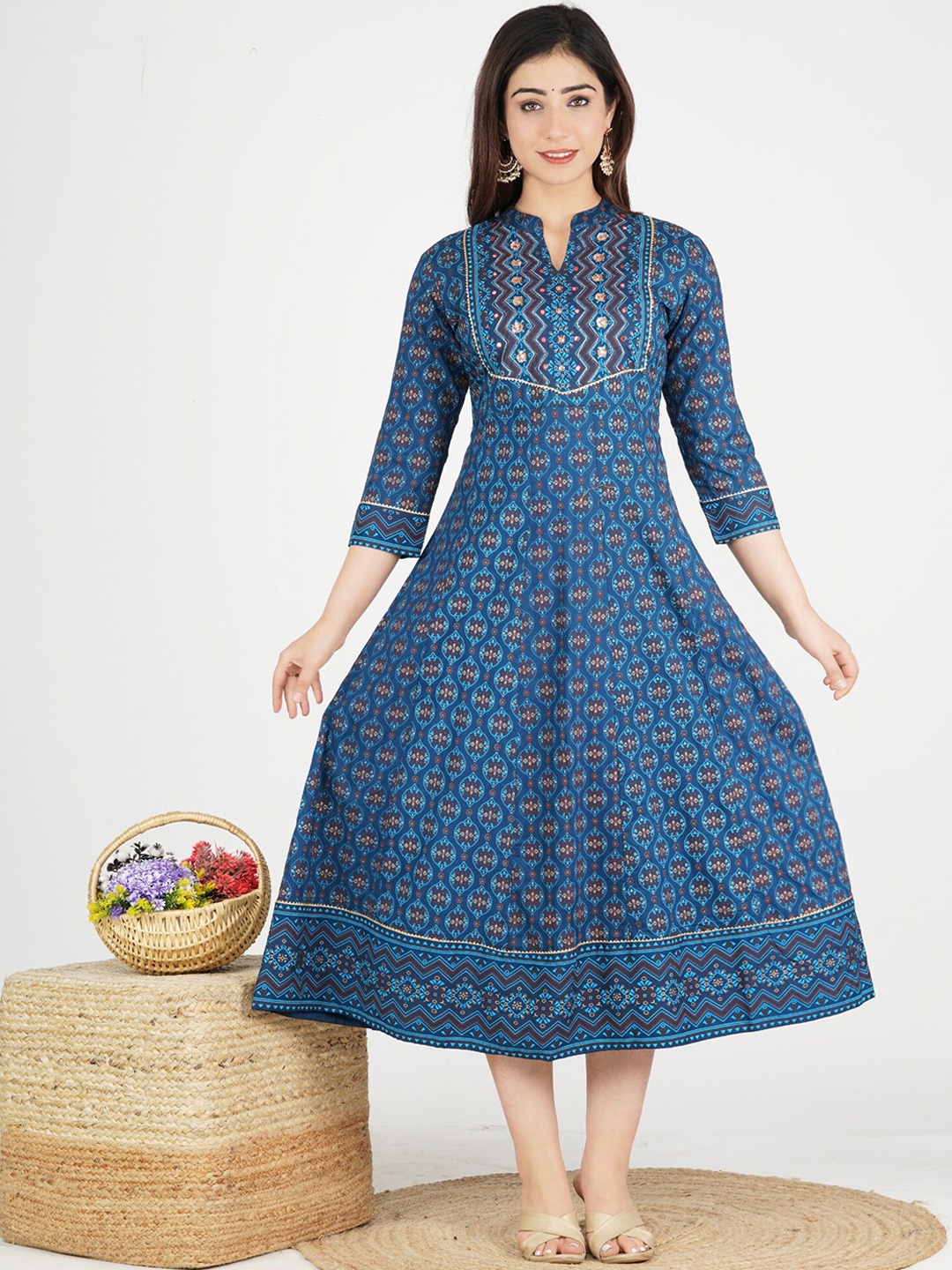 

JAIPURI COLLECTION Women Blue Floral Printed Kurta