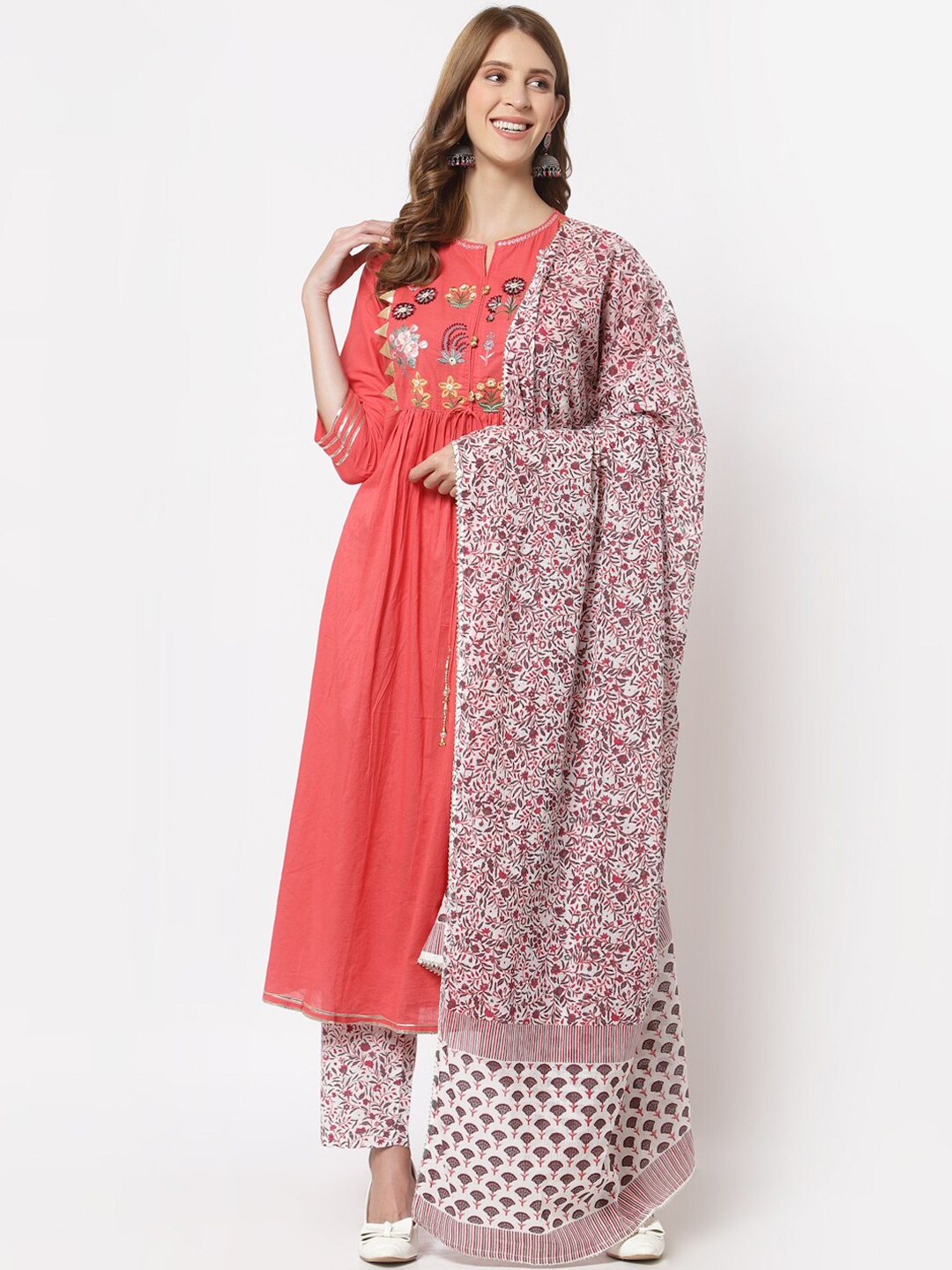 

YELLOW CLOUD Women Peach-Coloured Embroidered Straight Cotton Kurta Trousers & Dupatta