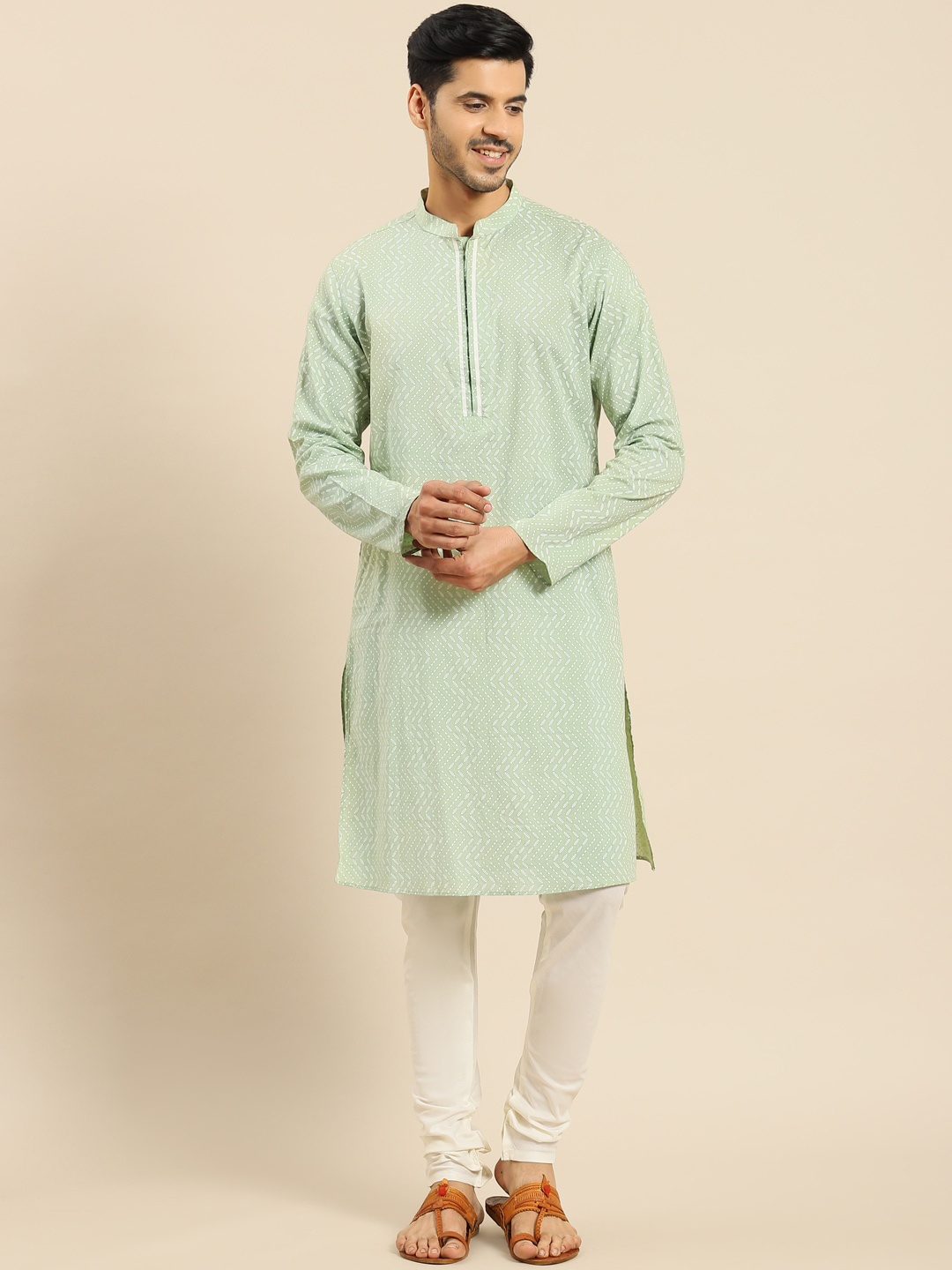 

Amodh by Kisah Men Green Printed Kurta