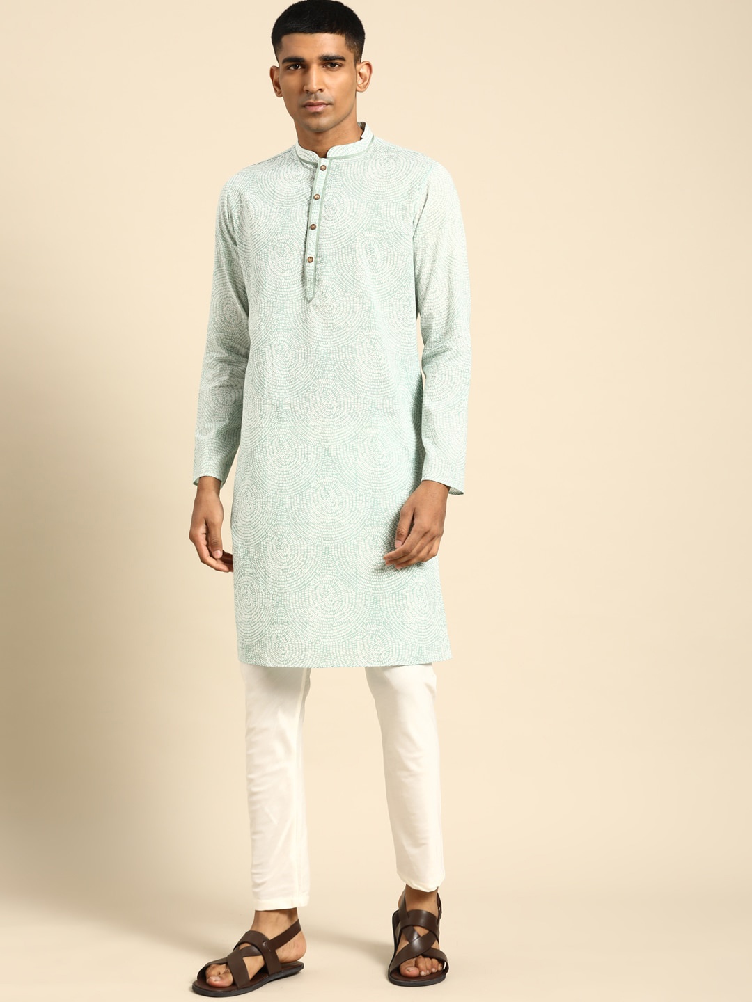 

Amodh by Kisah Men White & Green Chikankari Dobby Pathani Kurta