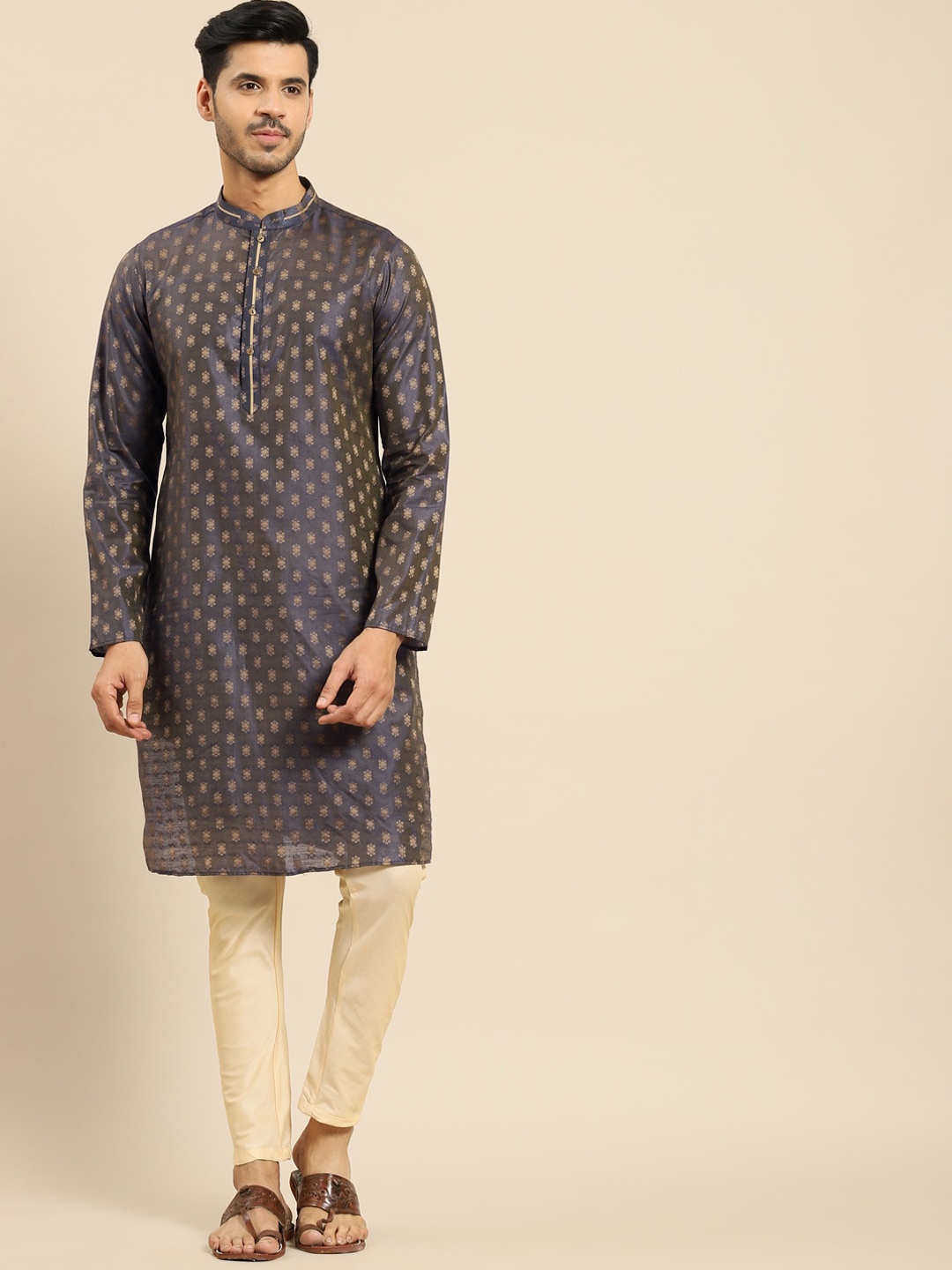 

Amodh by Kisah Men Blue Thread Work Kurta