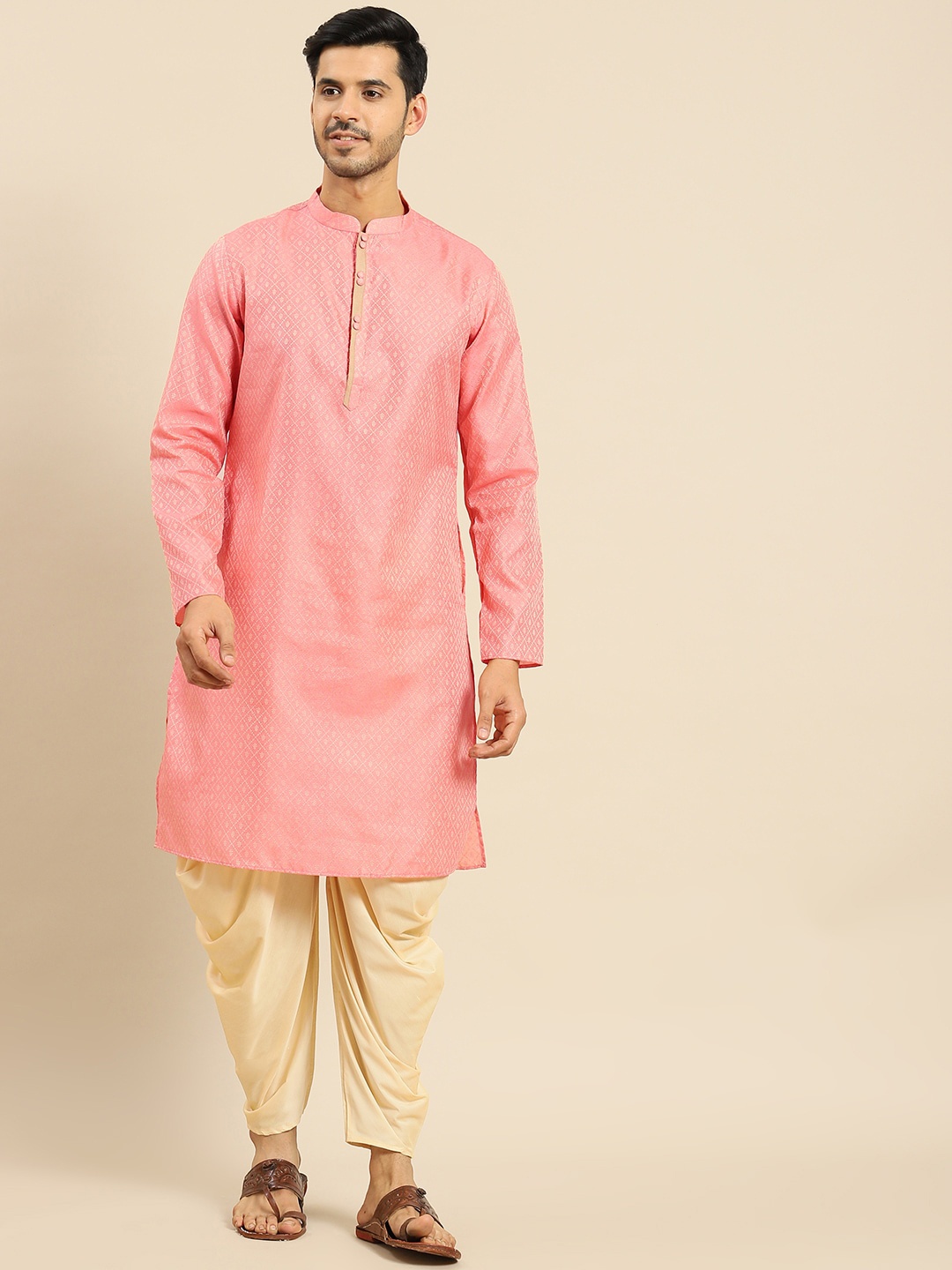 

Amodh by Kisah Men Pink Striped Thread Work Jacquard Kurta