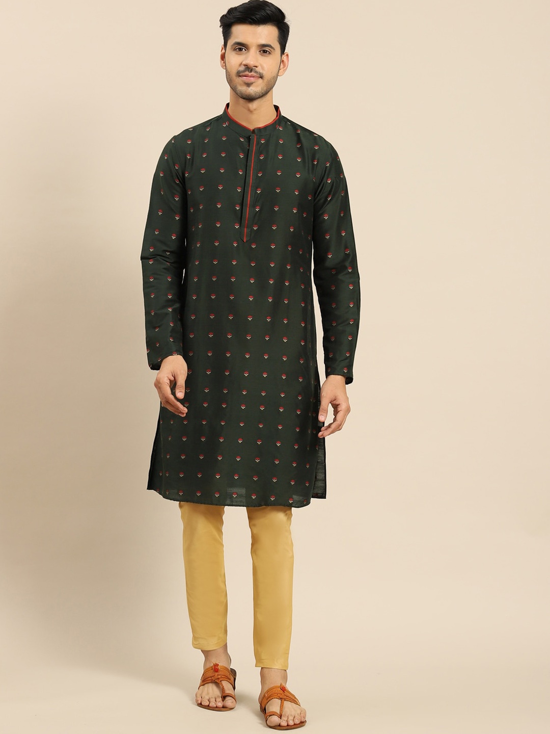 

Amodh by Kisah Men Green Floral Kurta
