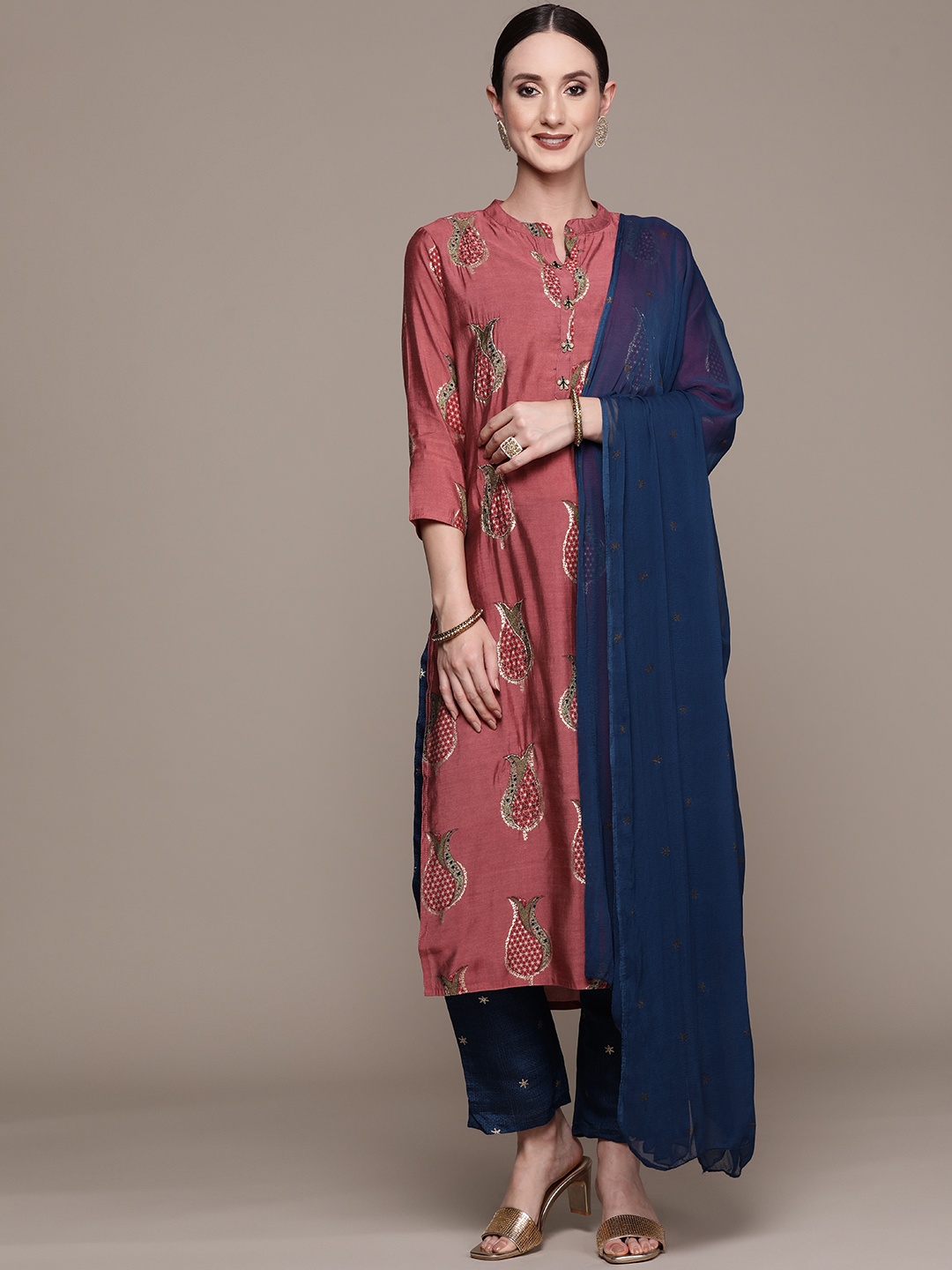 

Ishin Women Rose Floral Embroidered Beads and Stones Kurta with Palazzos & With Dupatta