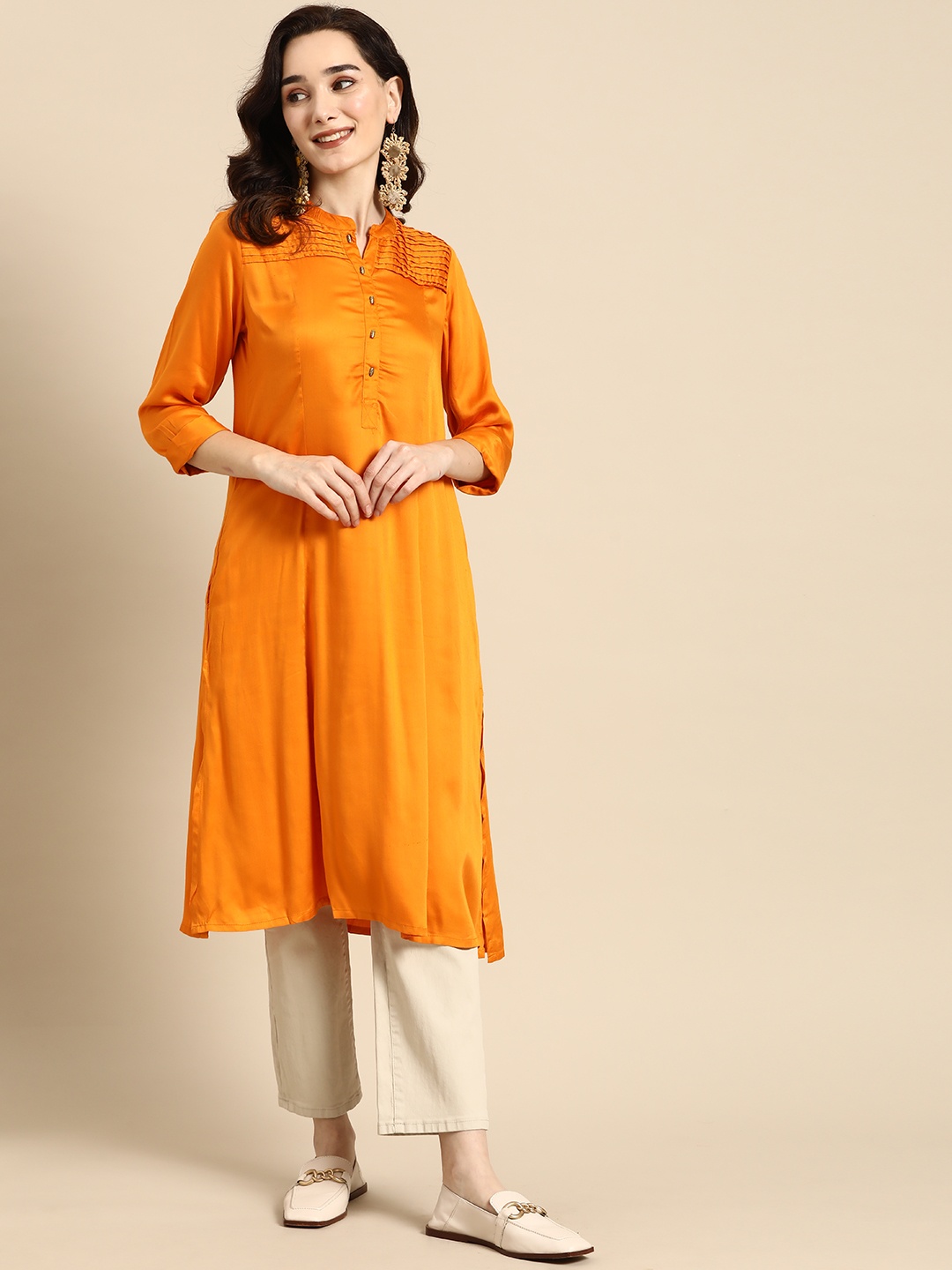 

Sangria Women Mustard Yellow Kurta
