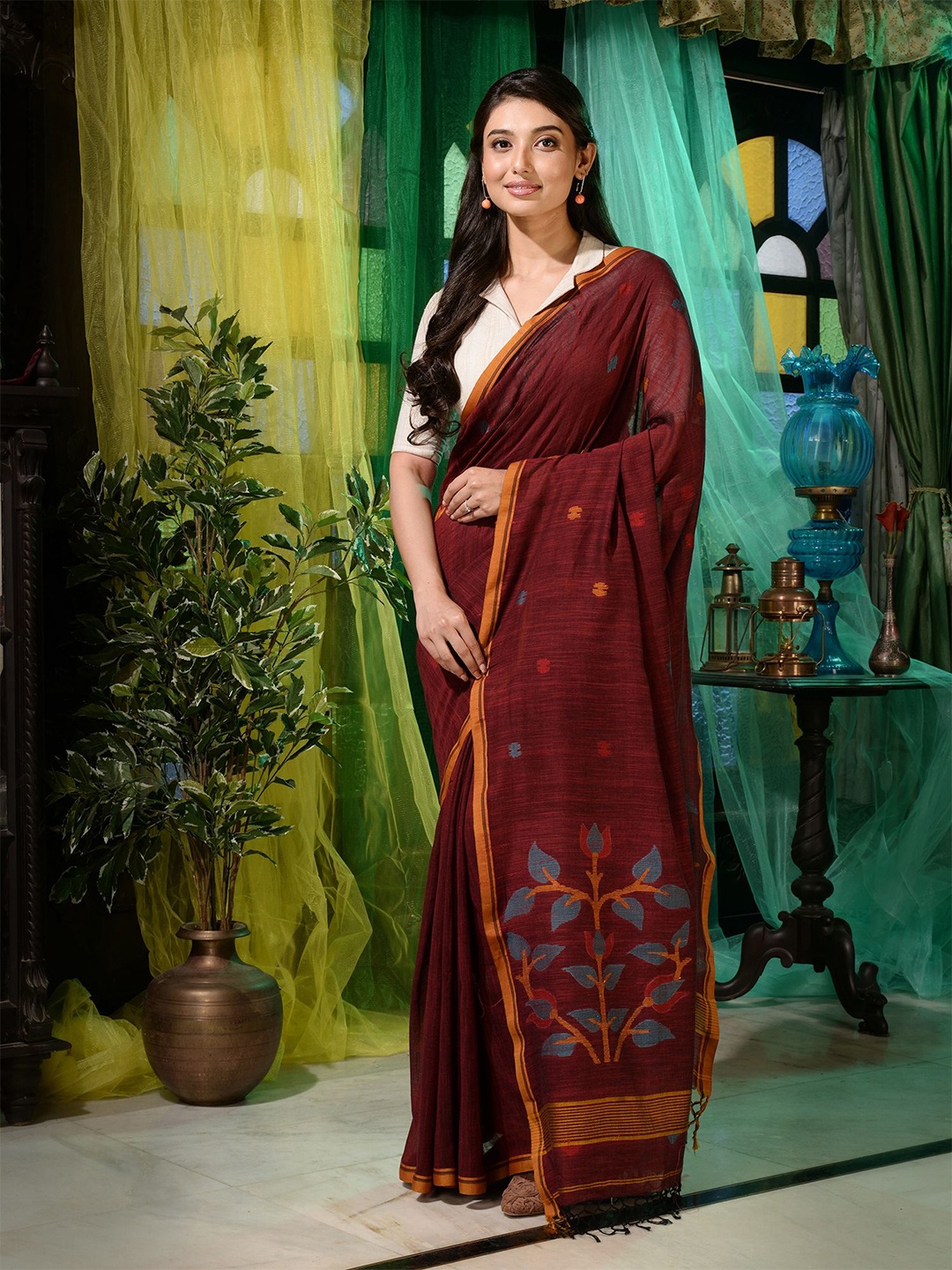 

Charukriti Brown & Orange Woven Design Pure Cotton Saree