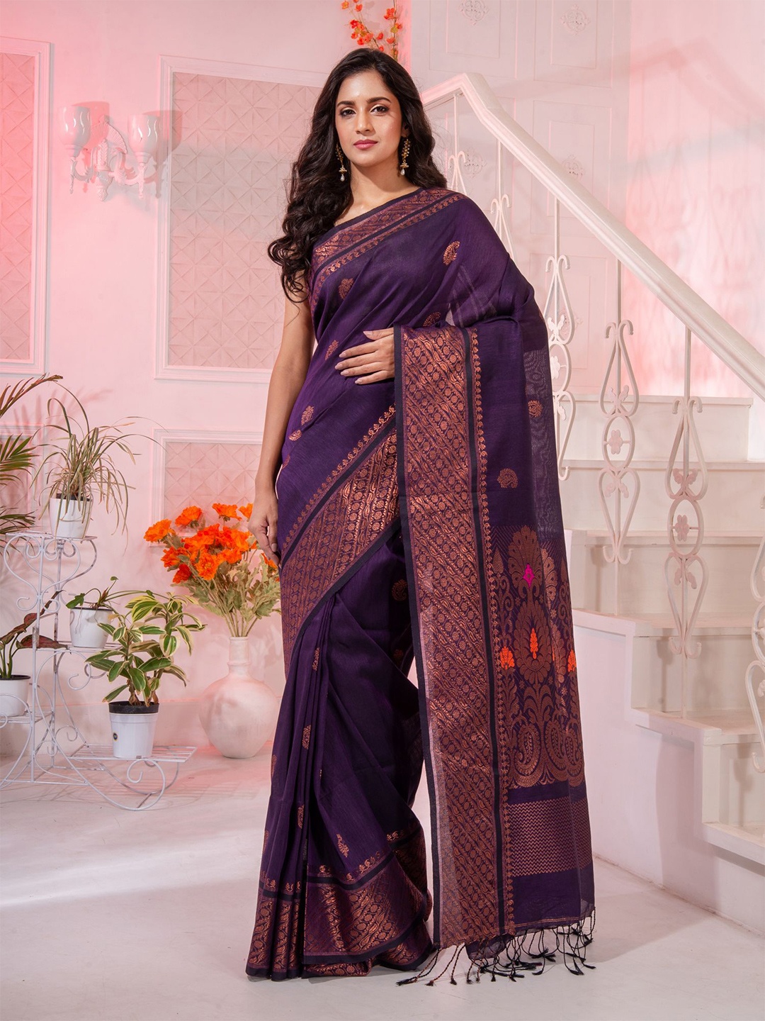

Charukriti Purple & Gold-Toned Woven Design Pure Linen Saree