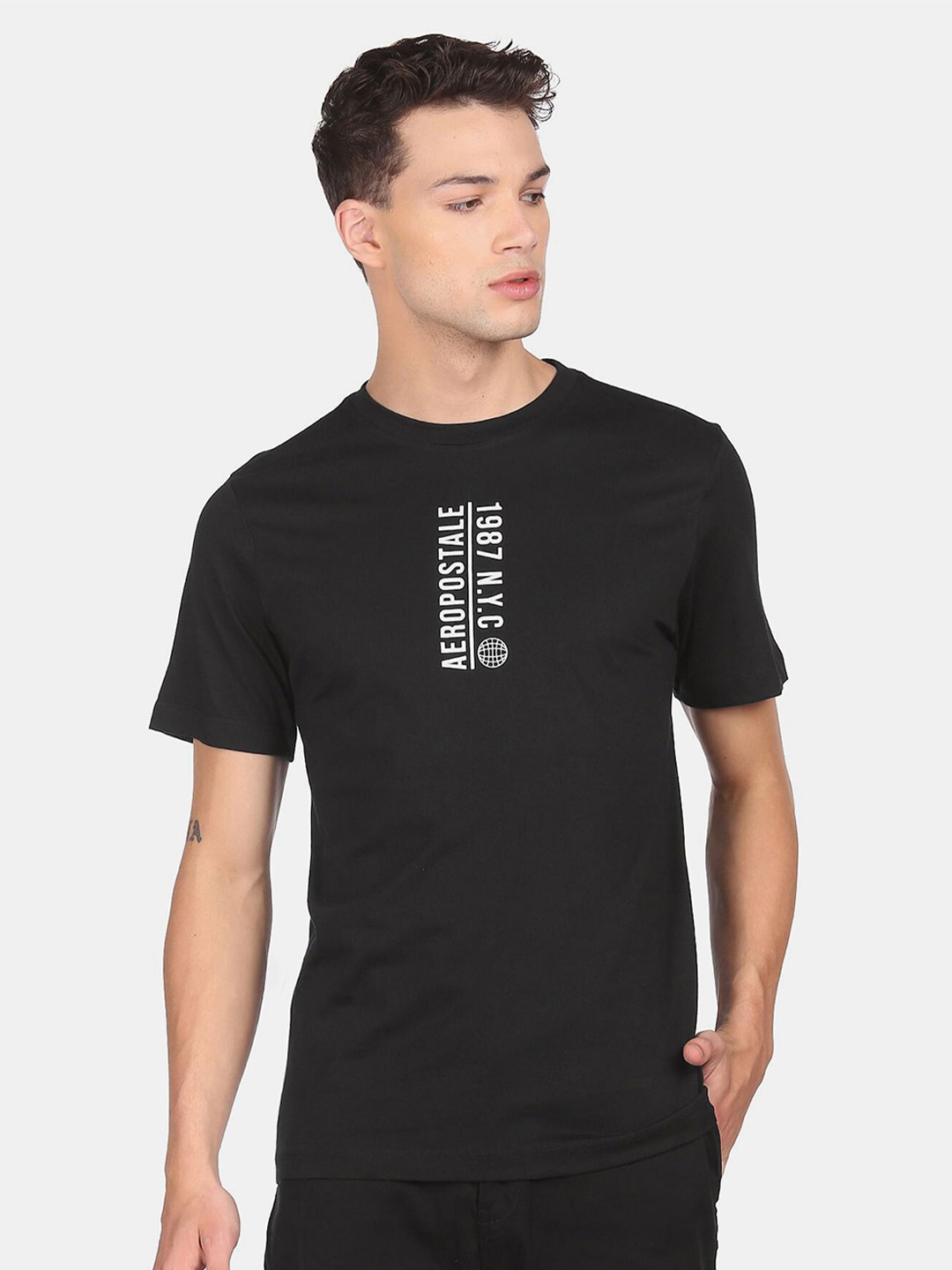 

Aeropostale Men Black Typography Printed T-shirt