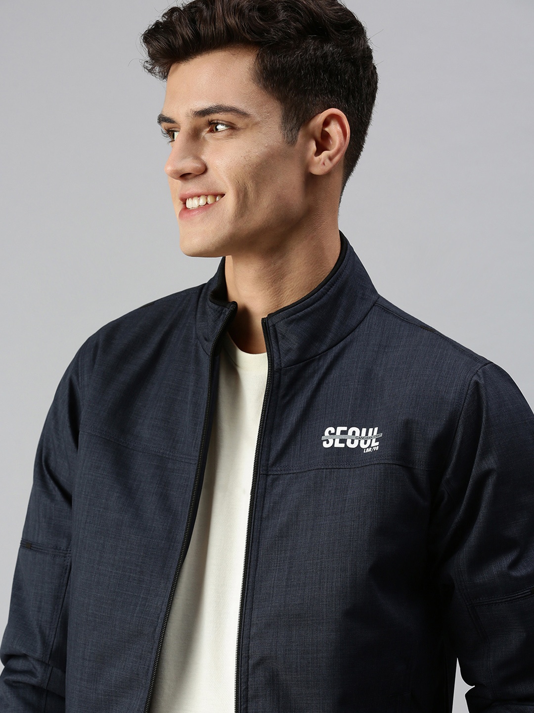 

SHOWOFF Men Navy Blue Tailored Jacket