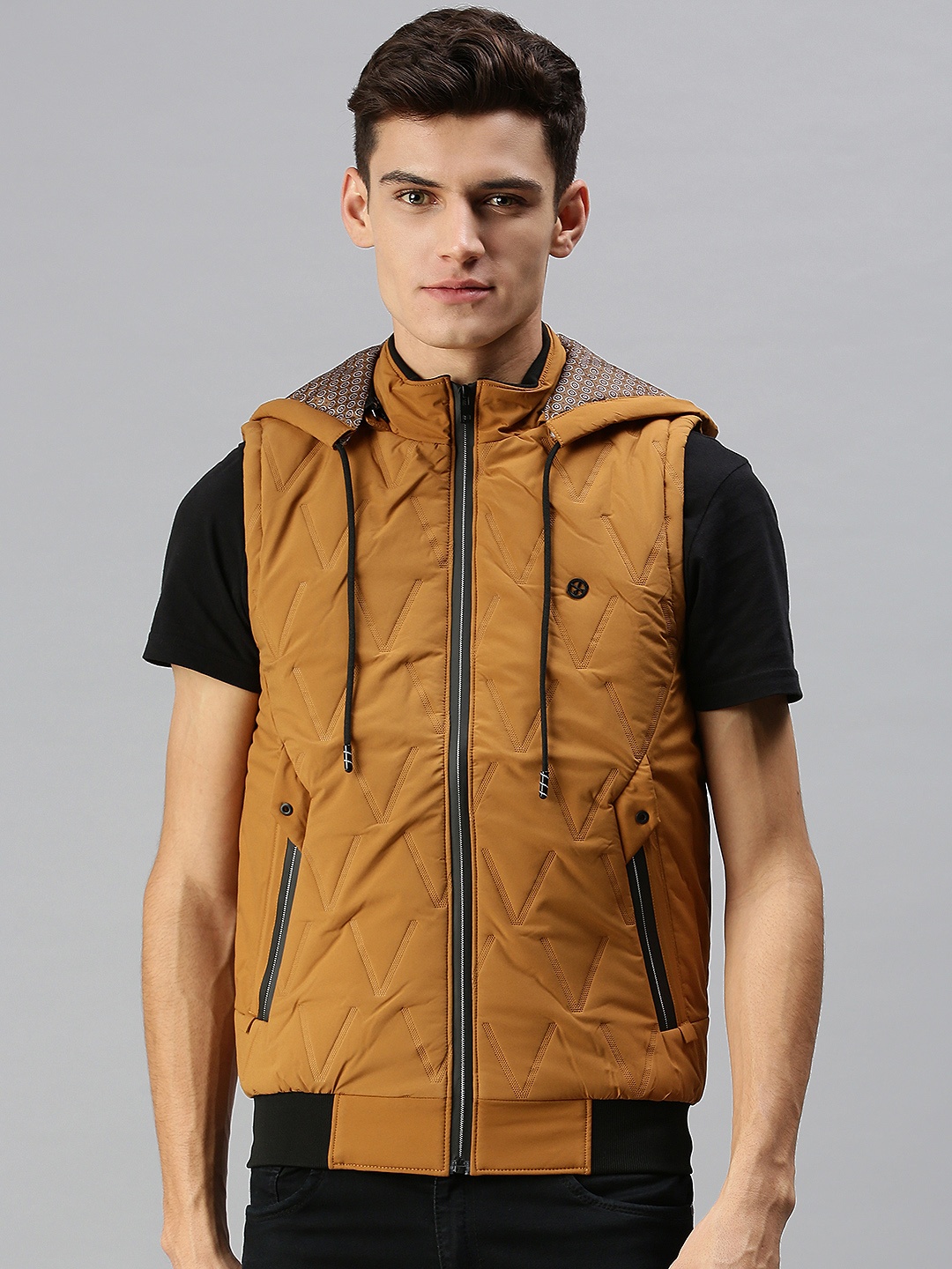 

SHOWOFF Men Tan Colourblocked Lightweight Tailored Jacket