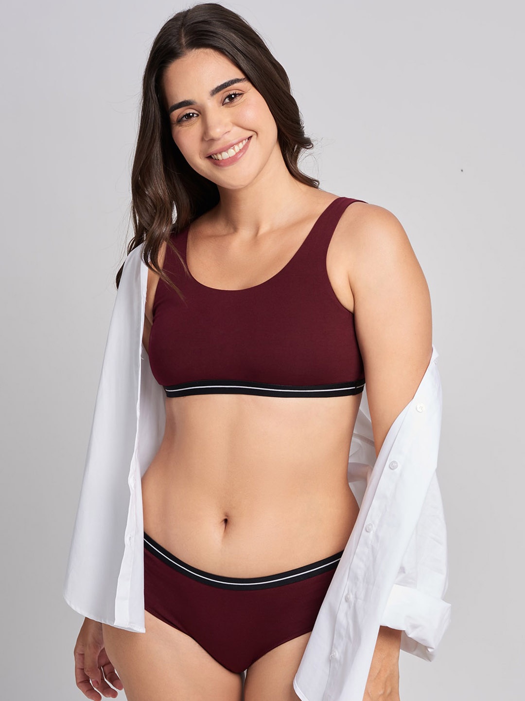 

The Souled Store Burgundy & Black Bra