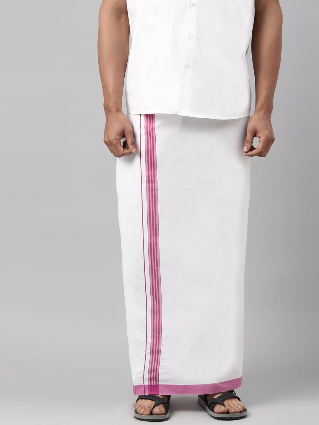 

WHITE HEART Men White Solid Pure Cotton Dhoti Has Pink Border