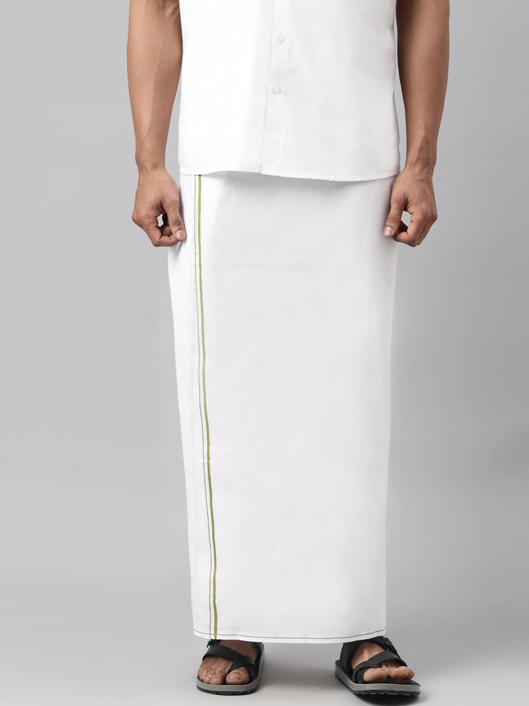 

WHITE HEART Men White Solid Pure Cotton Dhoti