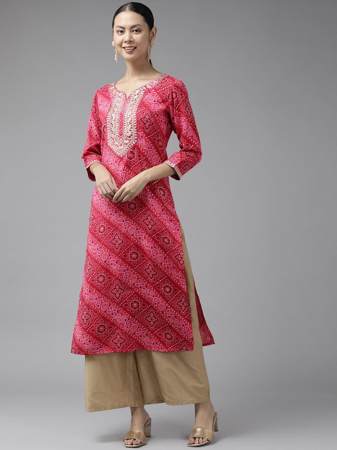 

Yufta Women Pink Bandhani Printed Gotta Patti Kurta