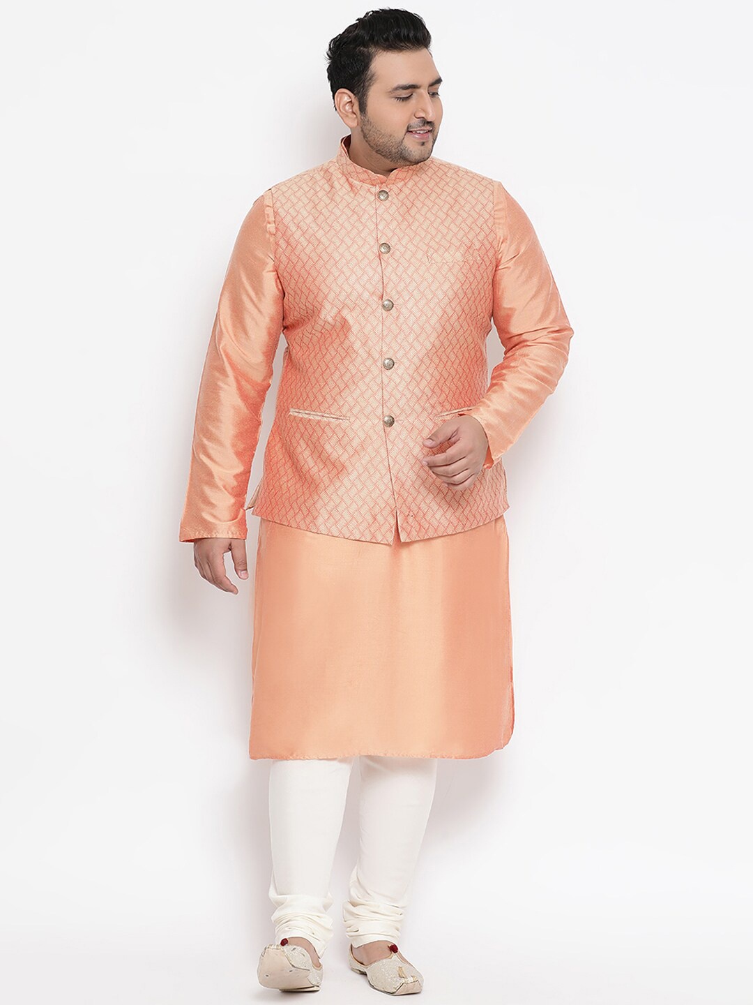 

KISAH PLUS Men Beige Layered Kurta with Churidar