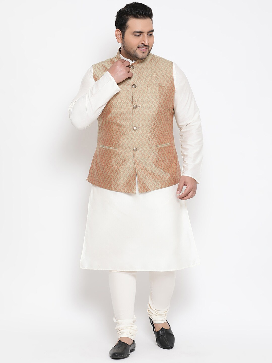 

KISAH PLUS Men Green Kurta with Churidar