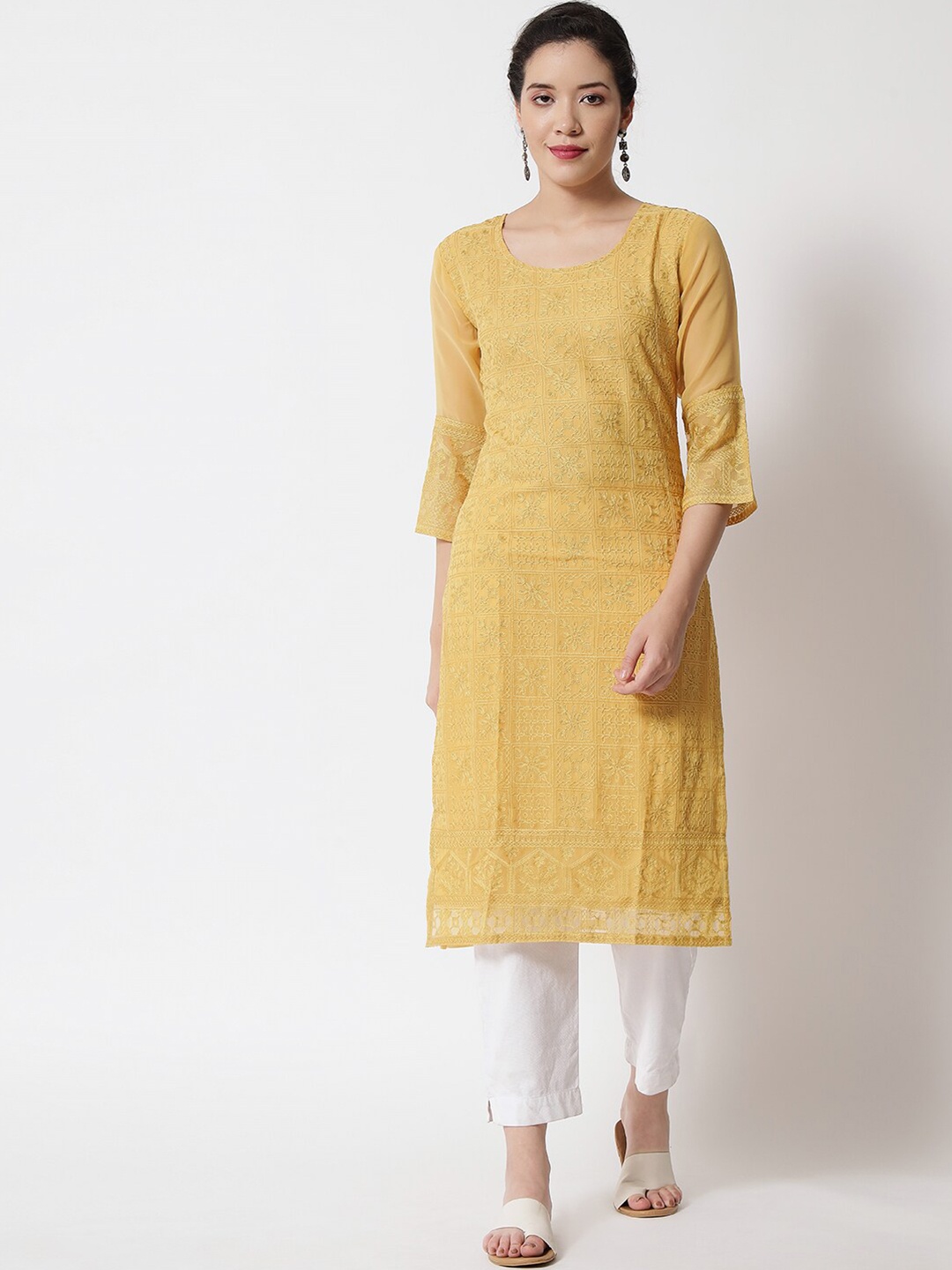 

VAIRAGEE Women Yellow Floral Embroidered Georgette Kurta