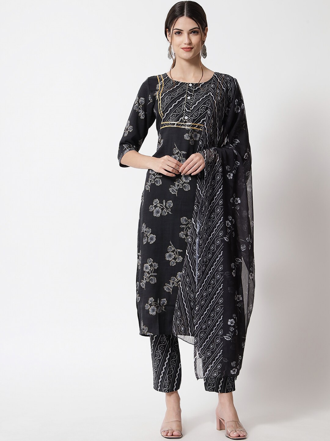 

VredeVogel Women Black Ethnic Motifs Printed Kurta with Trousers & Dupatta