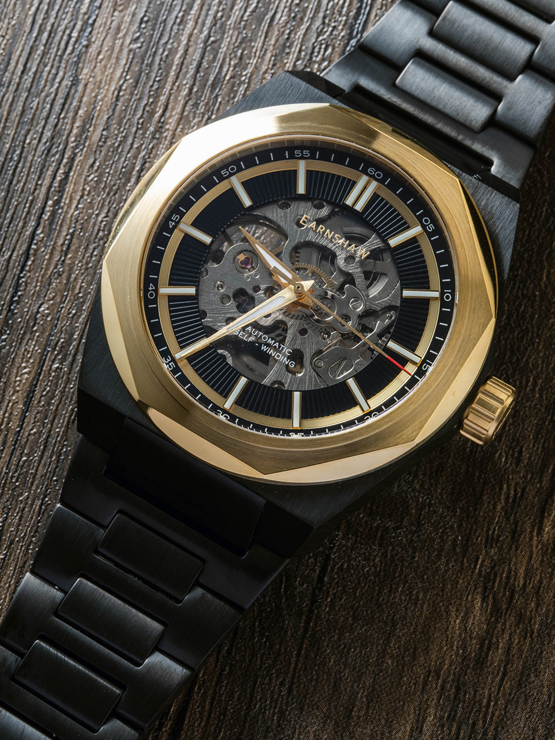 

EARNSHAW Men Black Brass Dial & Black Stainless Steel Analogue Automatic Motion Watch